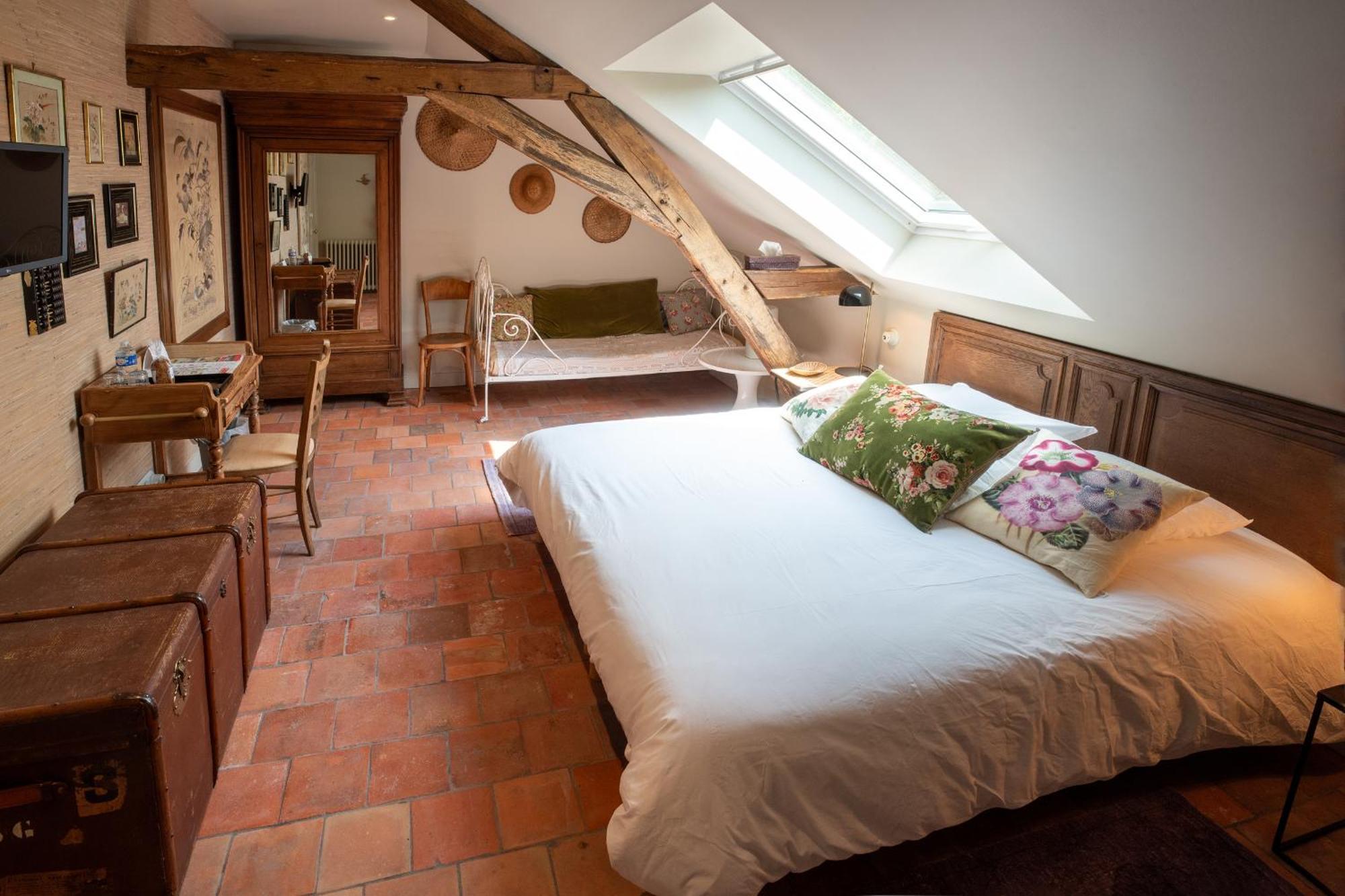 La Gironnerie Bed & Breakfast Loche-sur-Indrois Dış mekan fotoğraf